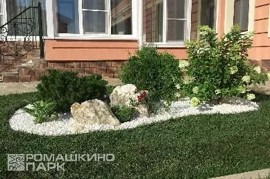 Ландшафтная композиция под окном